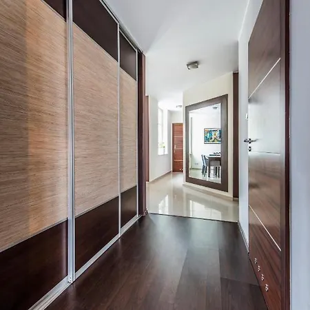 Lägenhet Hello River View 5 Bedrooms Very Big 100 M2