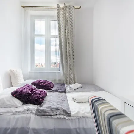 아파트 Hello River View 5 Bedrooms Very Big 100 M2 그단스크